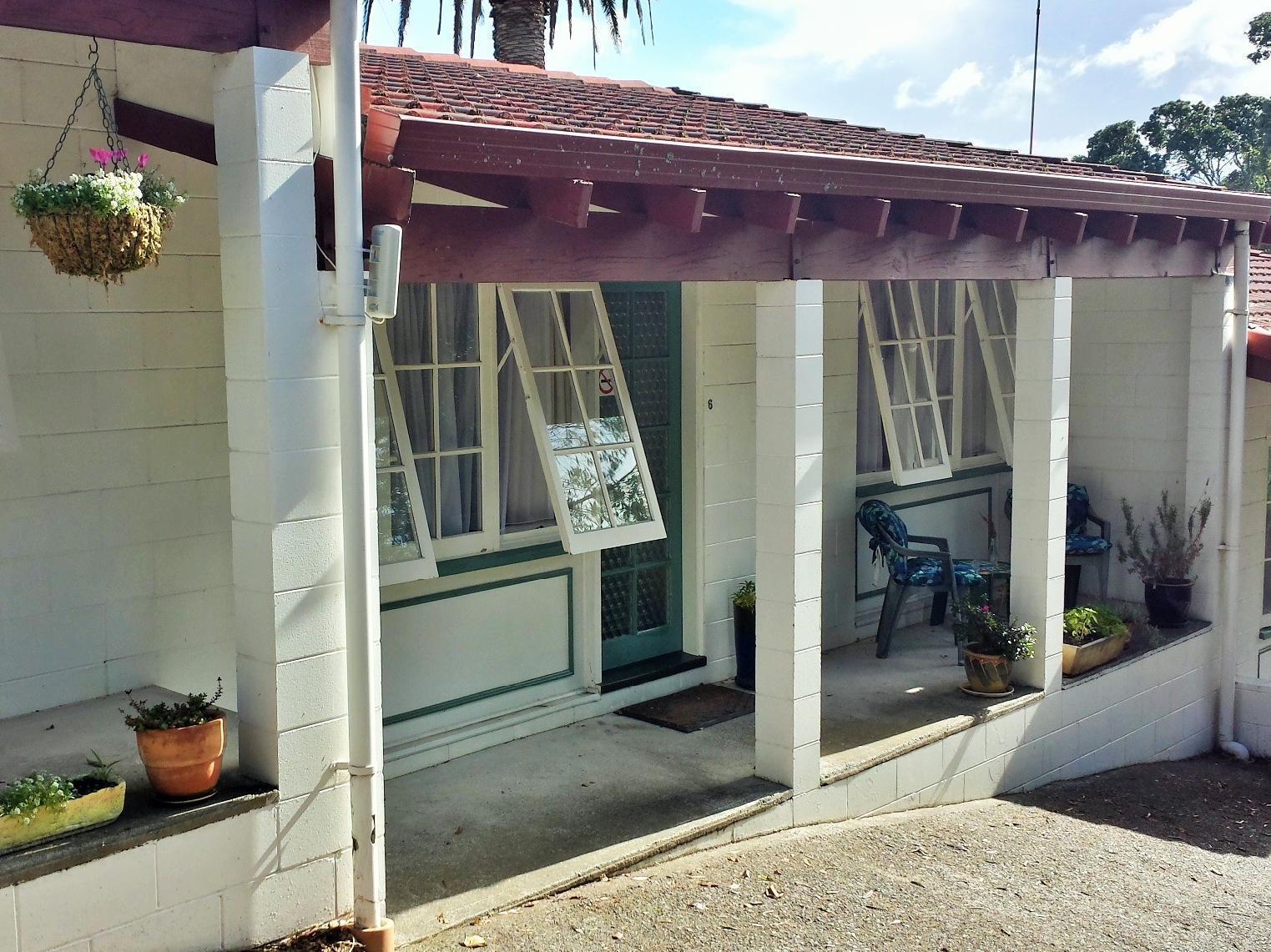 Browns Bay Olive Tree Motel & Apartment Okura Bush Exteriör bild